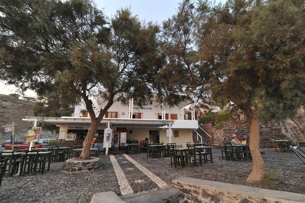 Akrotiri Hotel Exterior photo