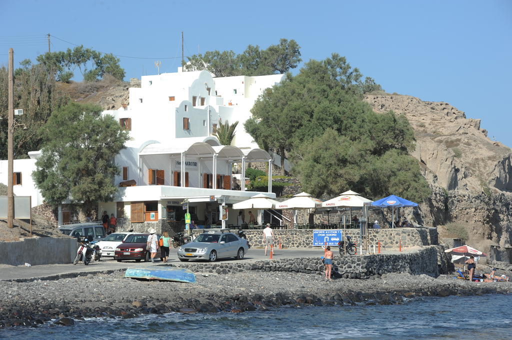 Akrotiri Hotel Exterior photo